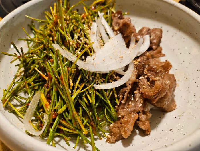 바른고기 정육점 강남점 — 차돌 영양부추 덮밥